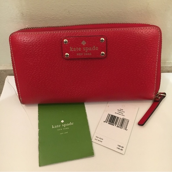 kate spade Handbags - Kate Spade Leather Wallet